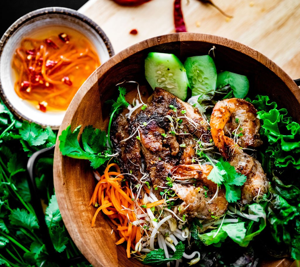 Vermicelli bowl with grilled shrimp