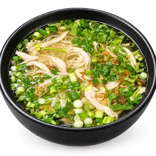 S4. Rice Noodle Soup with Sliced Chicken Breast (Hu Tieu Ga)