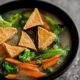 S5. Vegetables & Tofu Rice Noodle Soup (Hu Tieu Vegetables)