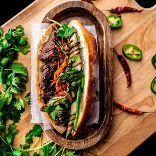SP8. Vietnamese Sandwich (Banh Mi)